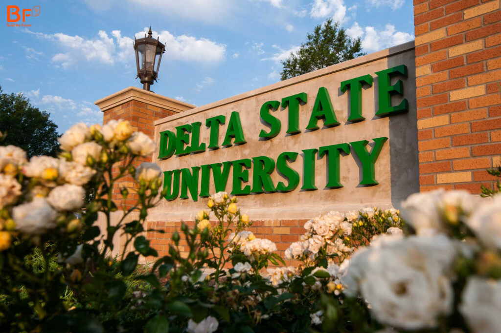 Top 10 trường Mỹ có học phí thấp nhất - Delta State University