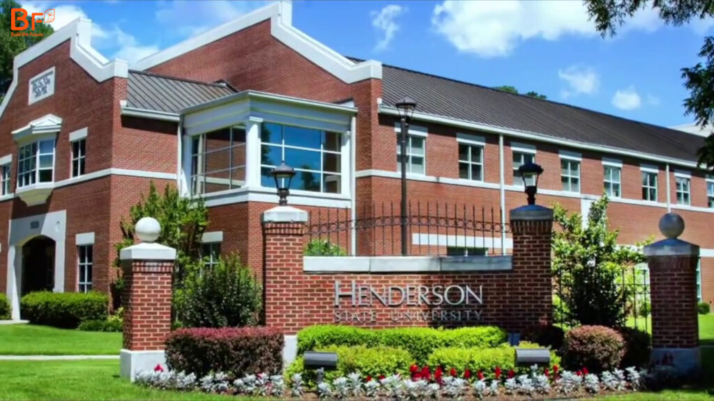 Top 10 trường Mỹ có học phí thấp nhất - Henderson State University