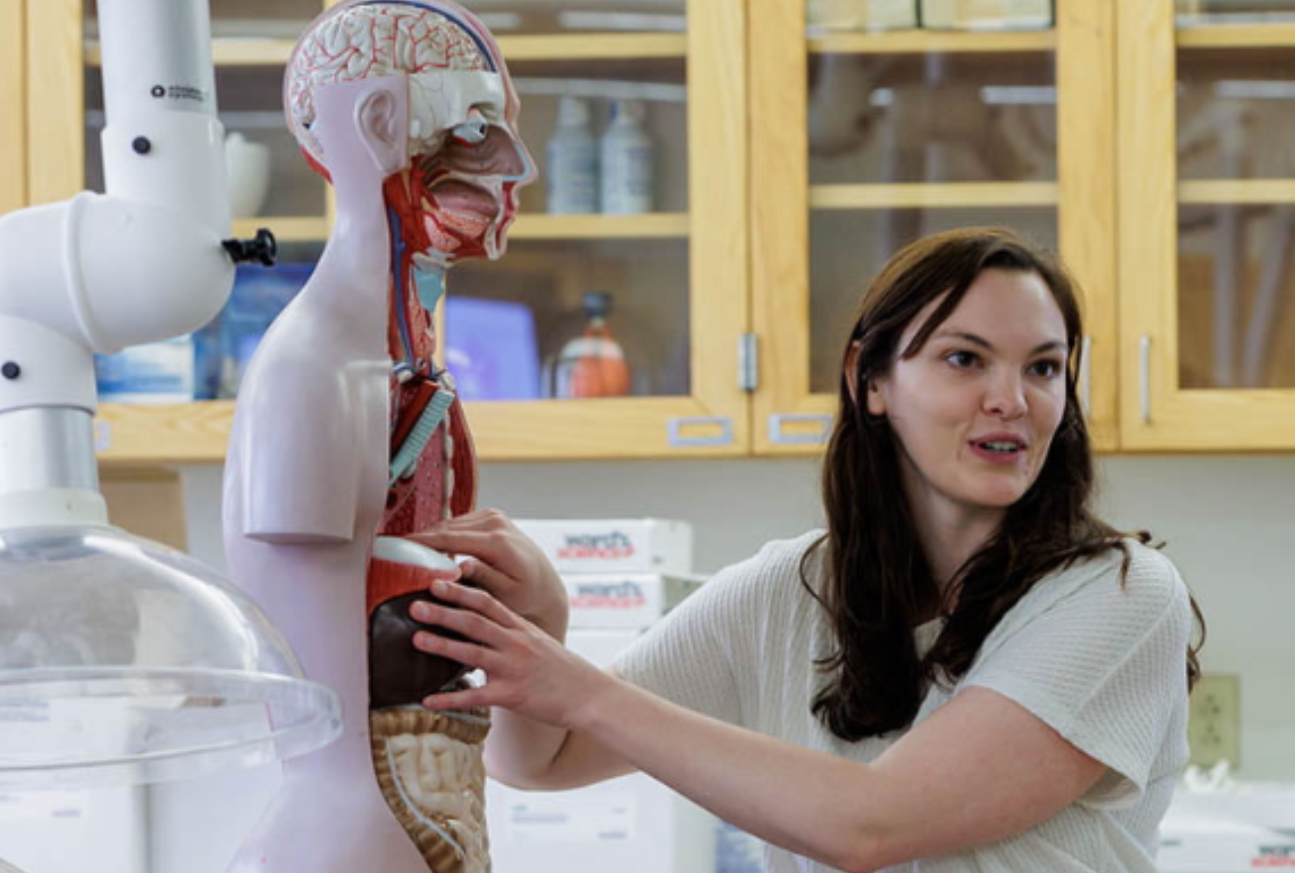 Môi trường đào tạo chú trọng kỹ năng chuyên môn vững chắc