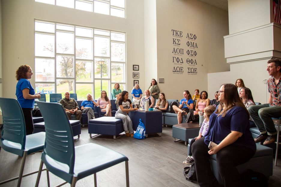 Môi trường học thuật tại Hartwick College thúc đẩy tương tác và sáng tạo